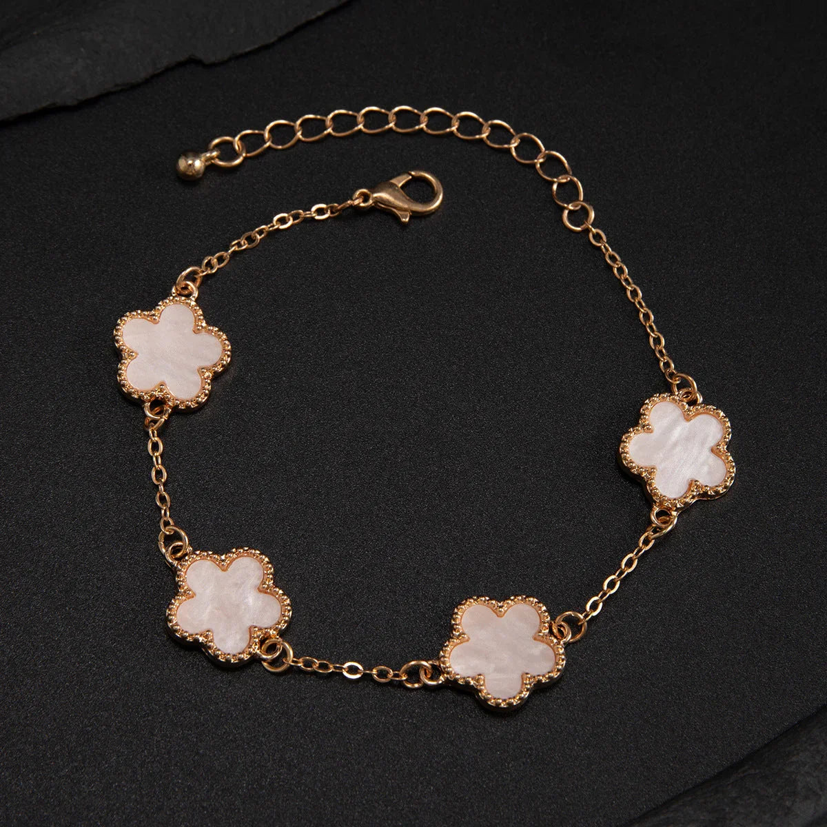 Men's Five-Leaf Flower Bracelet FlowBorder