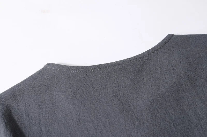 V-Neck T-Shirt Minha loja