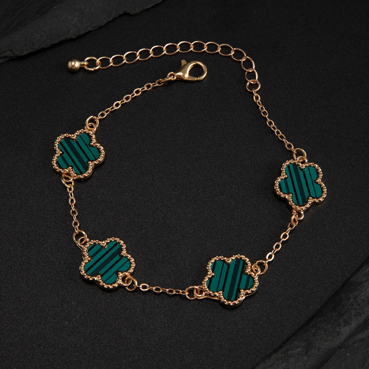 Men's Five-Leaf Flower Bracelet FlowBorder