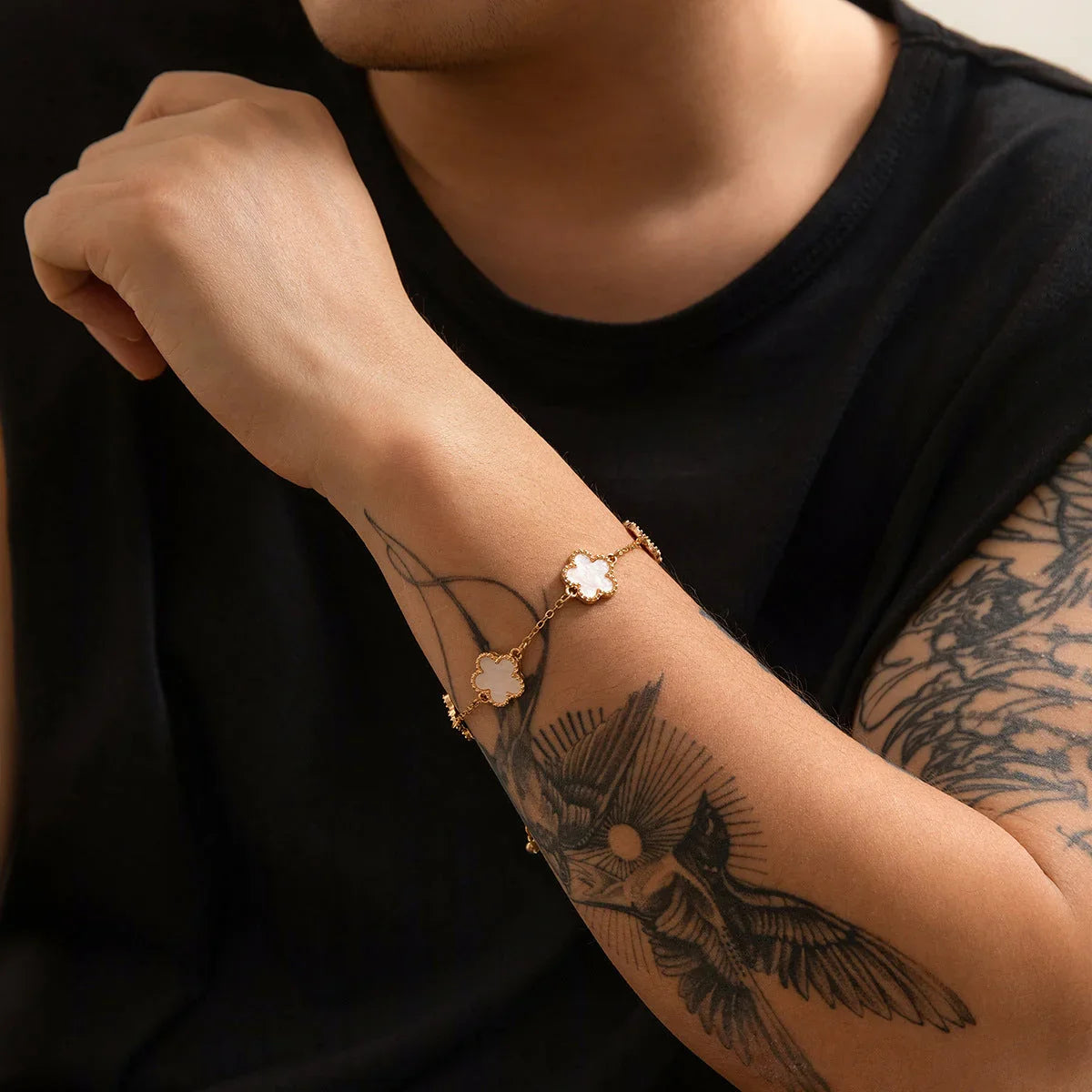Men's Five-Leaf Flower Bracelet FlowBorder
