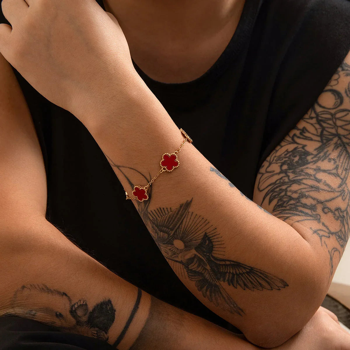 Men's Five-Leaf Flower Bracelet FlowBorder